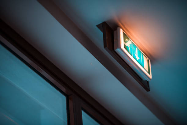 What is the warranty policy for commercial doors purchased from supply companies in the USA?